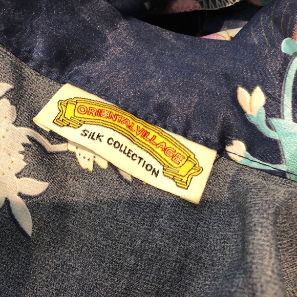 Bridal Floral Navy Blue Silky-Like Robe - Picture 6 of 6